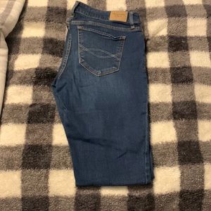 EUC Abercrombie and Fitch super skinny jeans